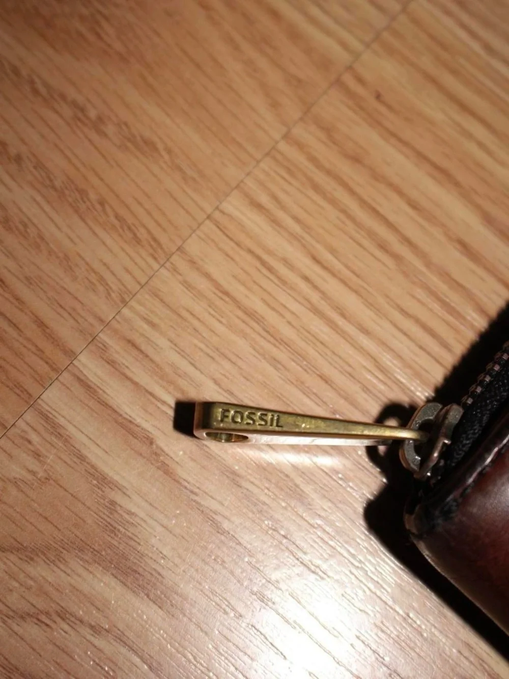 Fossil Brown Leather Wallet with Gold-Tone Logo - Picture 3 of 6